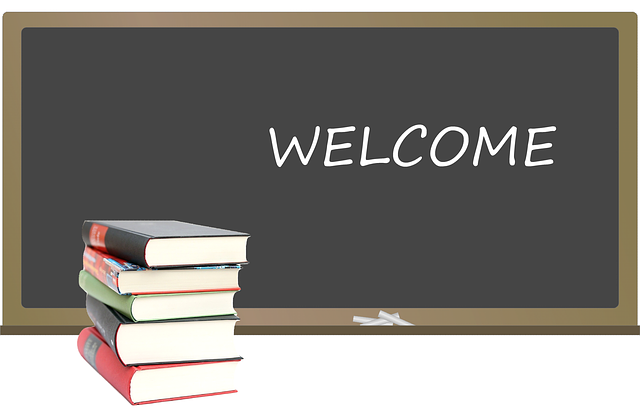 back-to-school-913075_640-2.png